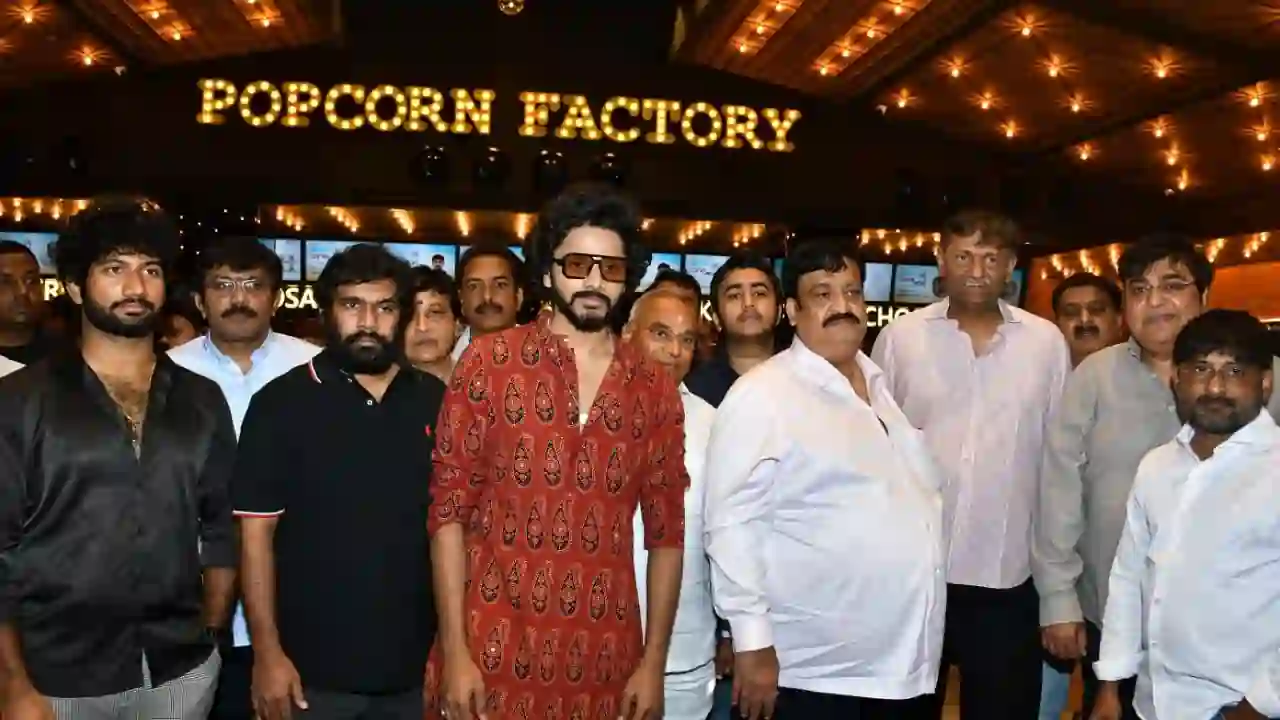 https://www.mobilemasala.com/film-gossip/Asian-Vaishnavi-Celebrates-Grand-Opening-of-new-multiplex-Unveils-Five-State-of-the-Art-Screens-with-Advanced-Technology-Projections-i208239